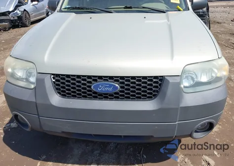 2005 Ford Escape Xlt из США, поврежденный, VIN 1FMYU03165DA22236